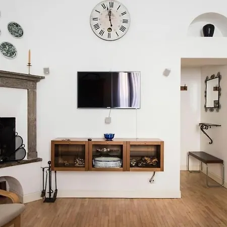 Apartamento Joivy Classic Flat Near Basilica Di Sant'ambrogio
