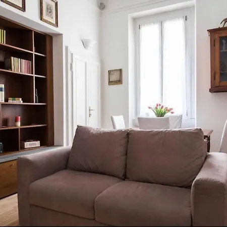Joivy Classic Flat Near Basilica Di Sant'ambrogio * Milán