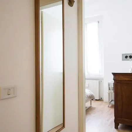 Apartamento Joivy Classic Flat Near Basilica Di Sant'ambrogio *