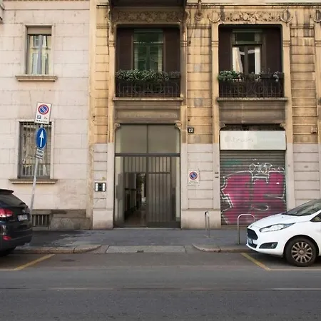 Joivy Classic Flat Near Basilica Di Sant'ambrogio Apartment *